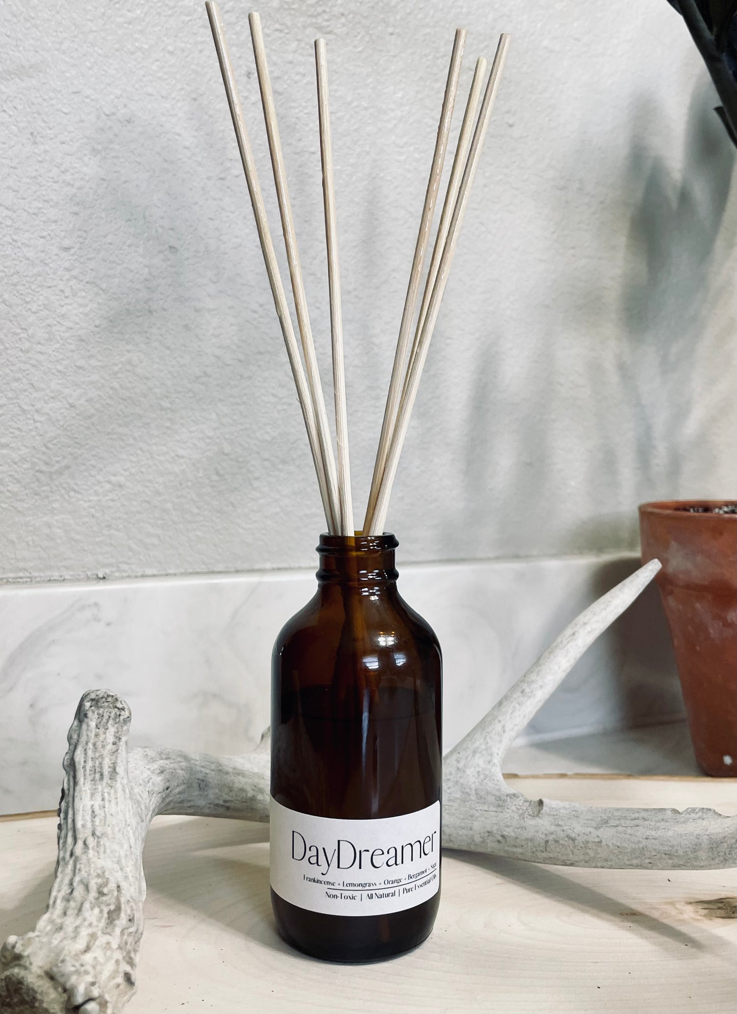 DAYDREAMER: Reed Diffuser—bright & energizing