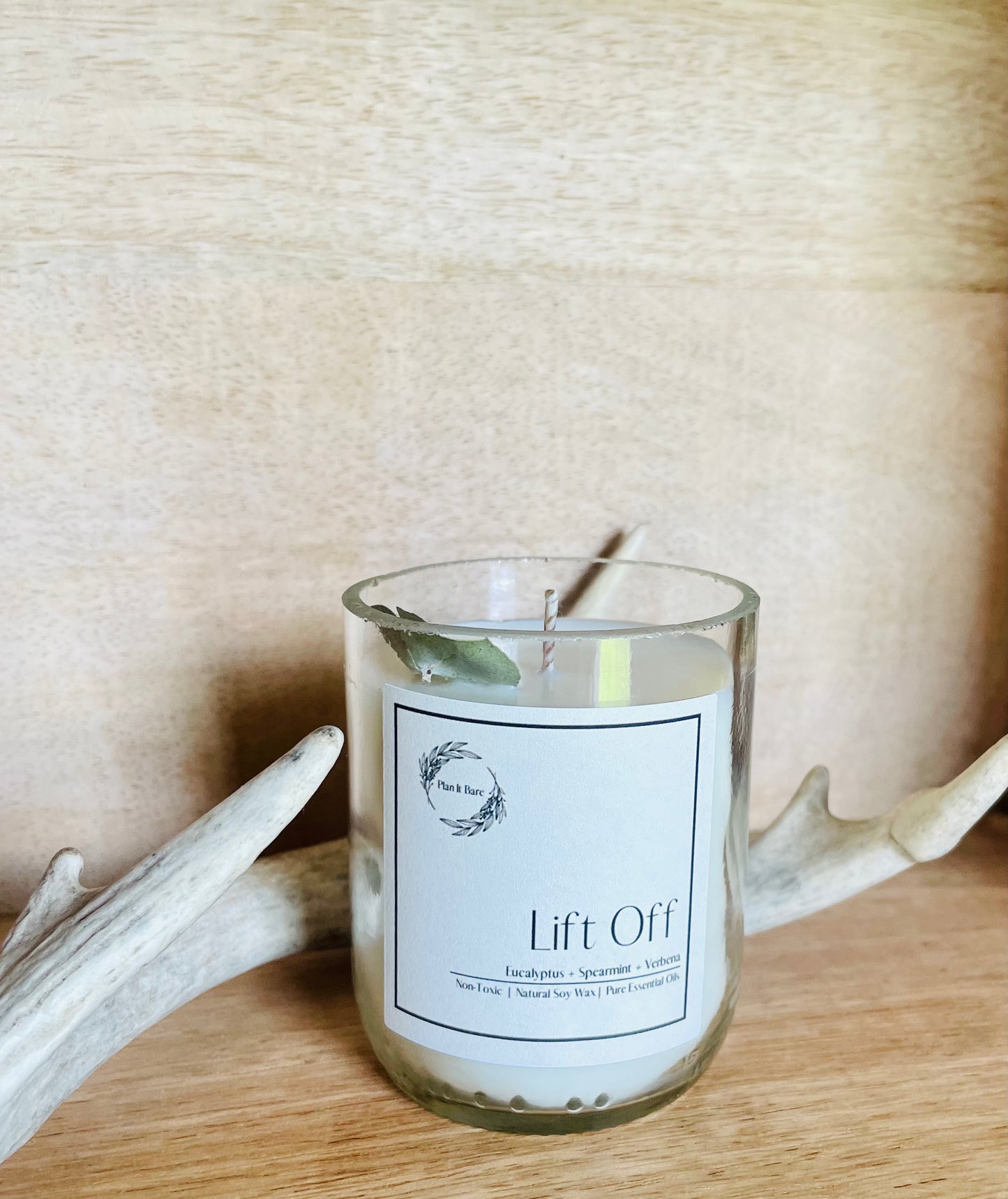 LIFT OFF: Aromatherapy Candle— uplifting & invigorating