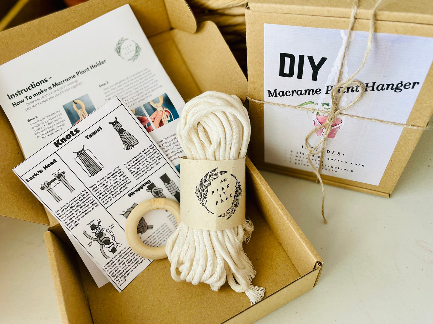 D.I.Y Plant Hanger