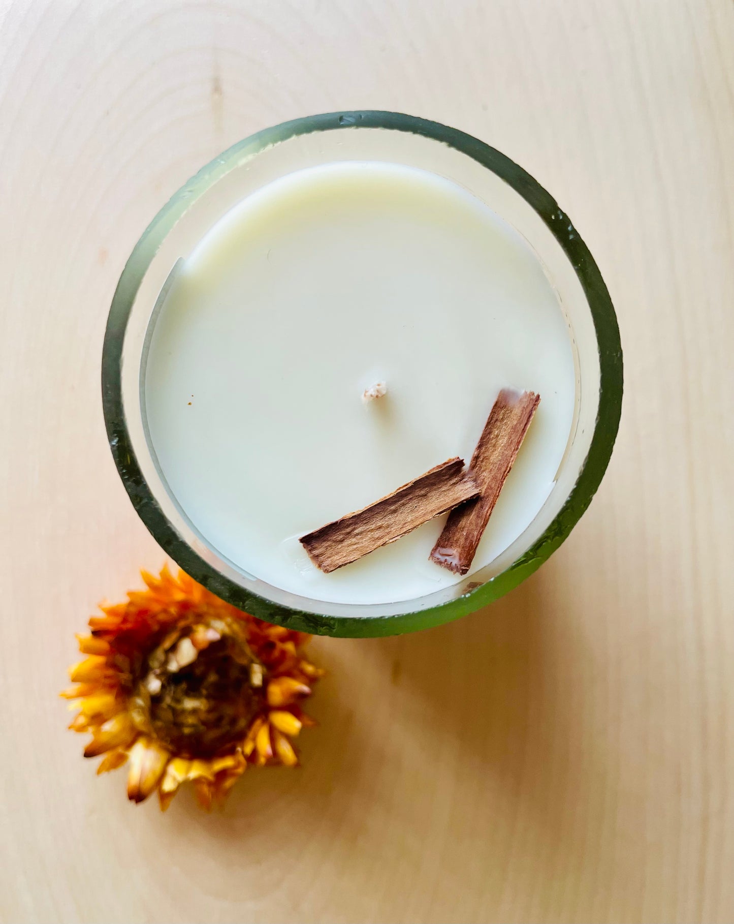 AUTUMN RISE: Aromatherapy Candle—